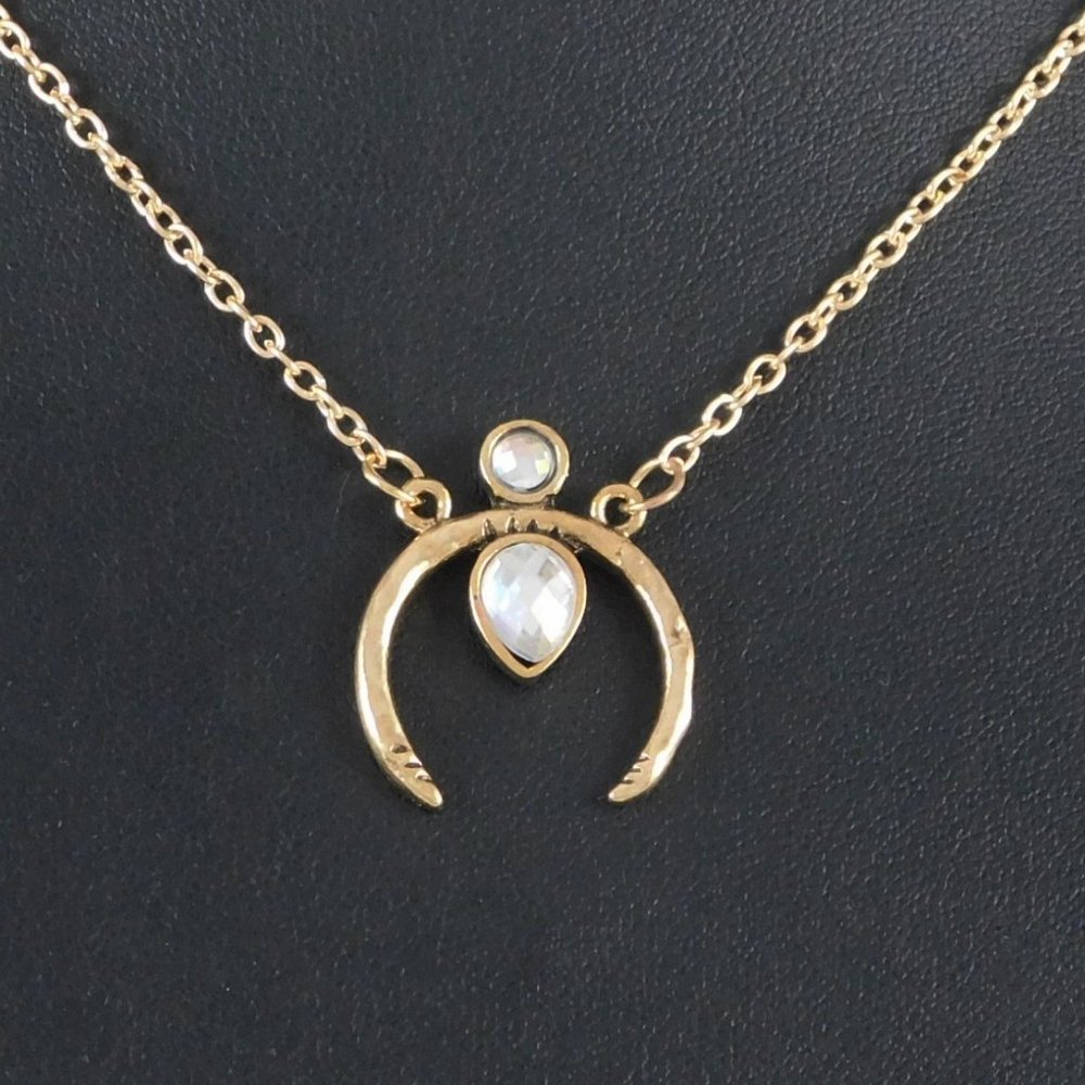 Wicca Crescent Moon Goddess Pendent Necklace